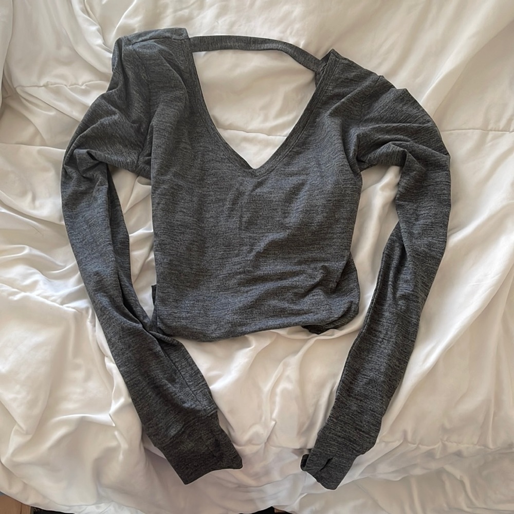 Grey, Old Navy, long sleeve workout shirt